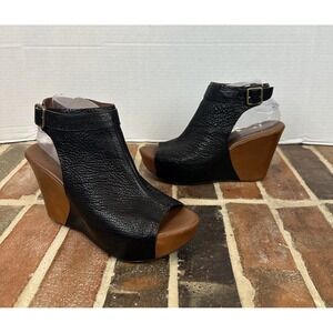 KORK EASE Black Leather Wedge Sandals With Tan Wedge Heel Women's Sz 9 Platform